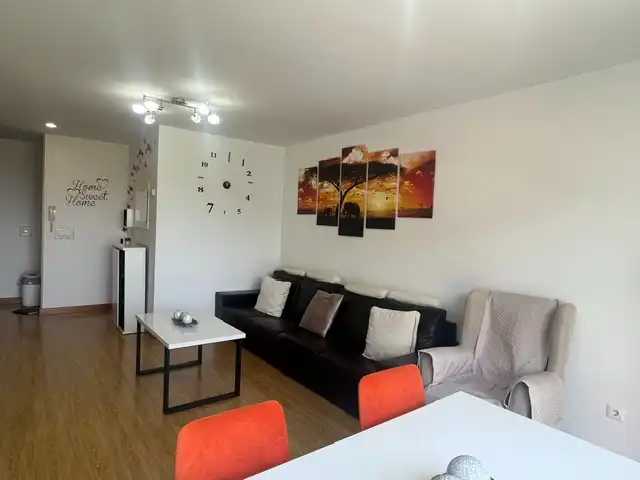 Sala de estar de Dúplex en venta en Piélagos con Calefacción, Trastero y Amueblado