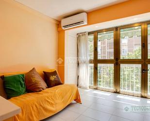 Bedroom of Flat for sale in  Barcelona Capital  with Air Conditioner