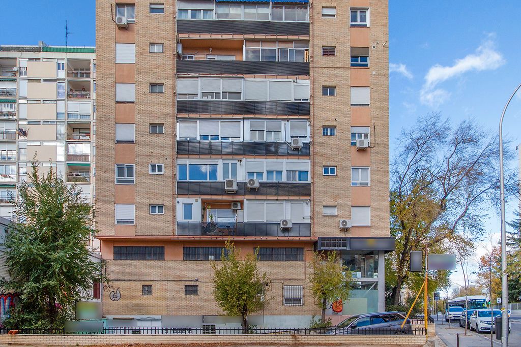 Exterior view of Premises to rent in  Madrid Capital