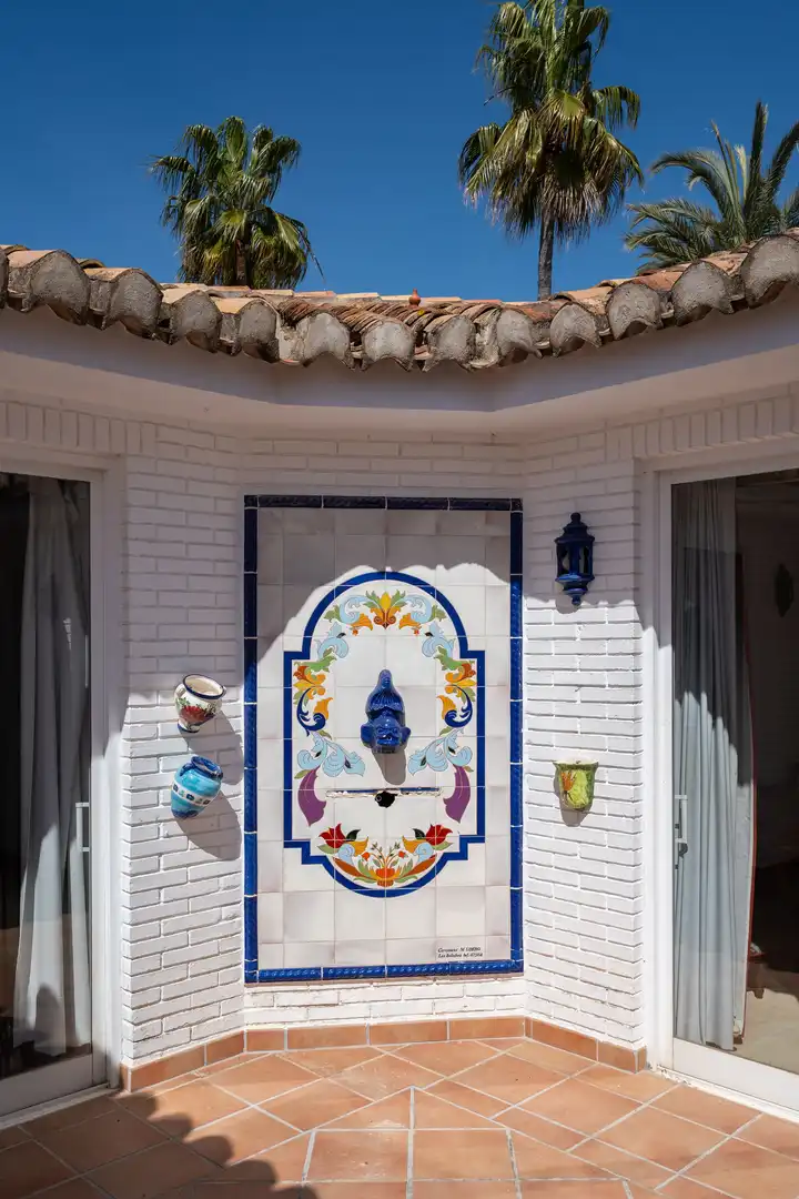 Vista exterior de Casa o xalet en venda en Mijas amb Terrassa