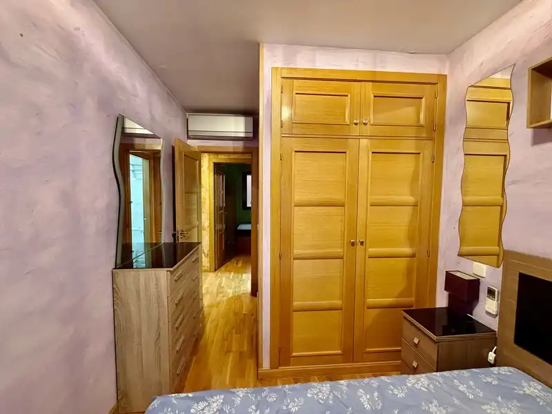 Bedroom of Flat for sale in Madrid  with Air Conditioner and Heating