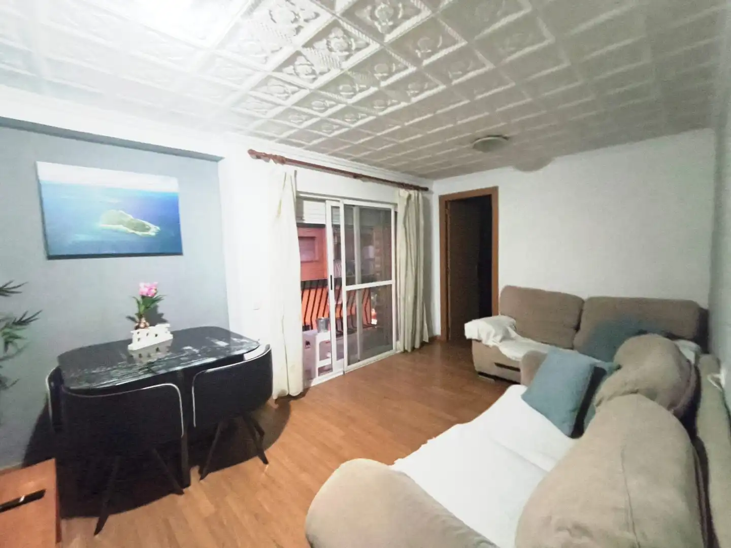 Schlafzimmer von Wohnung zum Verkauf in Burjassot mit Parkett, Ofen und Waschmaschine