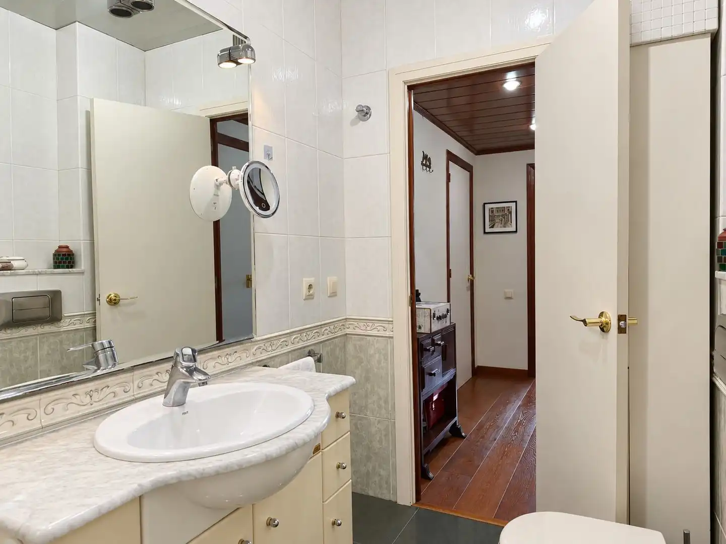 Bany de Apartament en venda en Barcelona