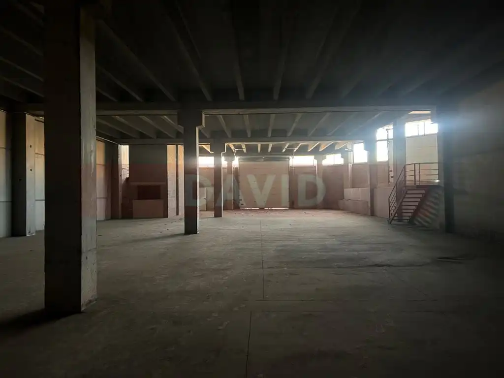 Industrial building for sale in Calle Raimon Casellas De, imagen 3