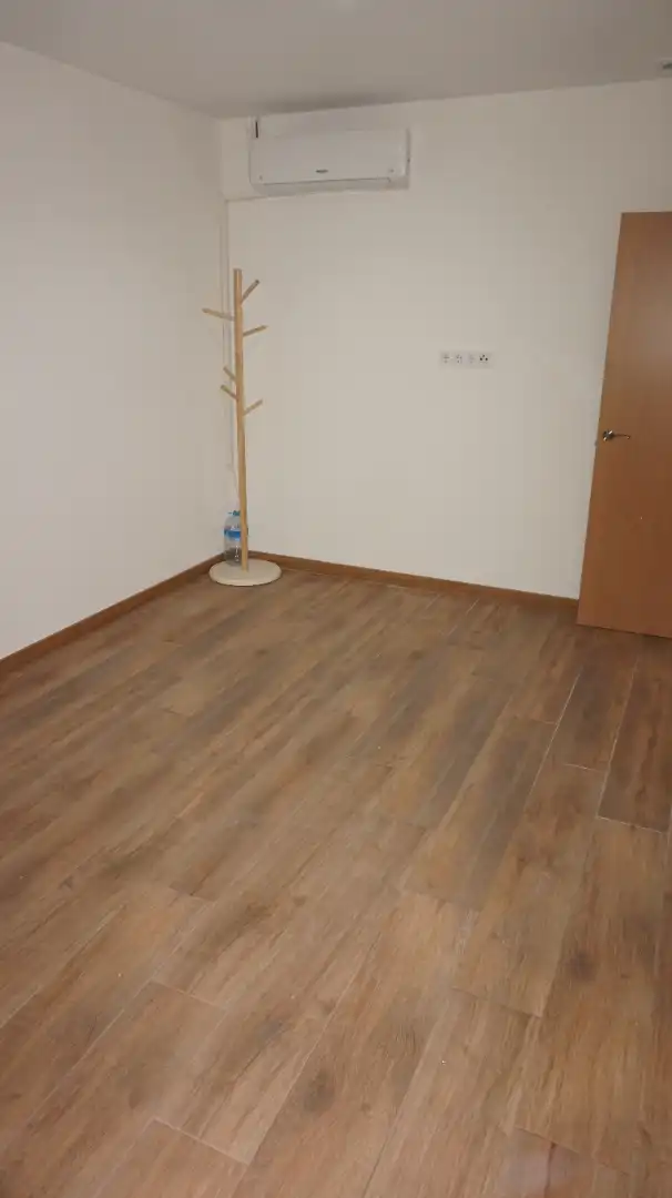 Habitación de Planta baja en venta en Torrejón de Ardoz con Aire acondicionado y Amueblado