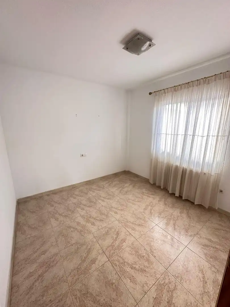Dormitori de Casa adosada en venda en La Nucia amb Jardí privat, Terrassa i Traster