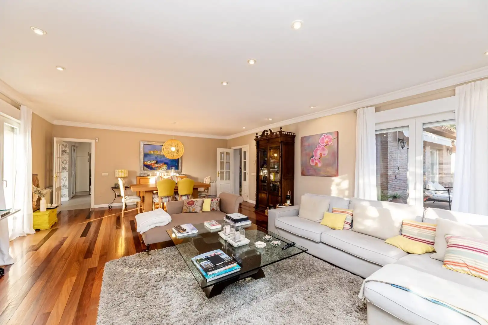 Sala de estar de Casa o chalet en venta en Torrelodones con Aire acondicionado, Calefacción y Jardín privado
