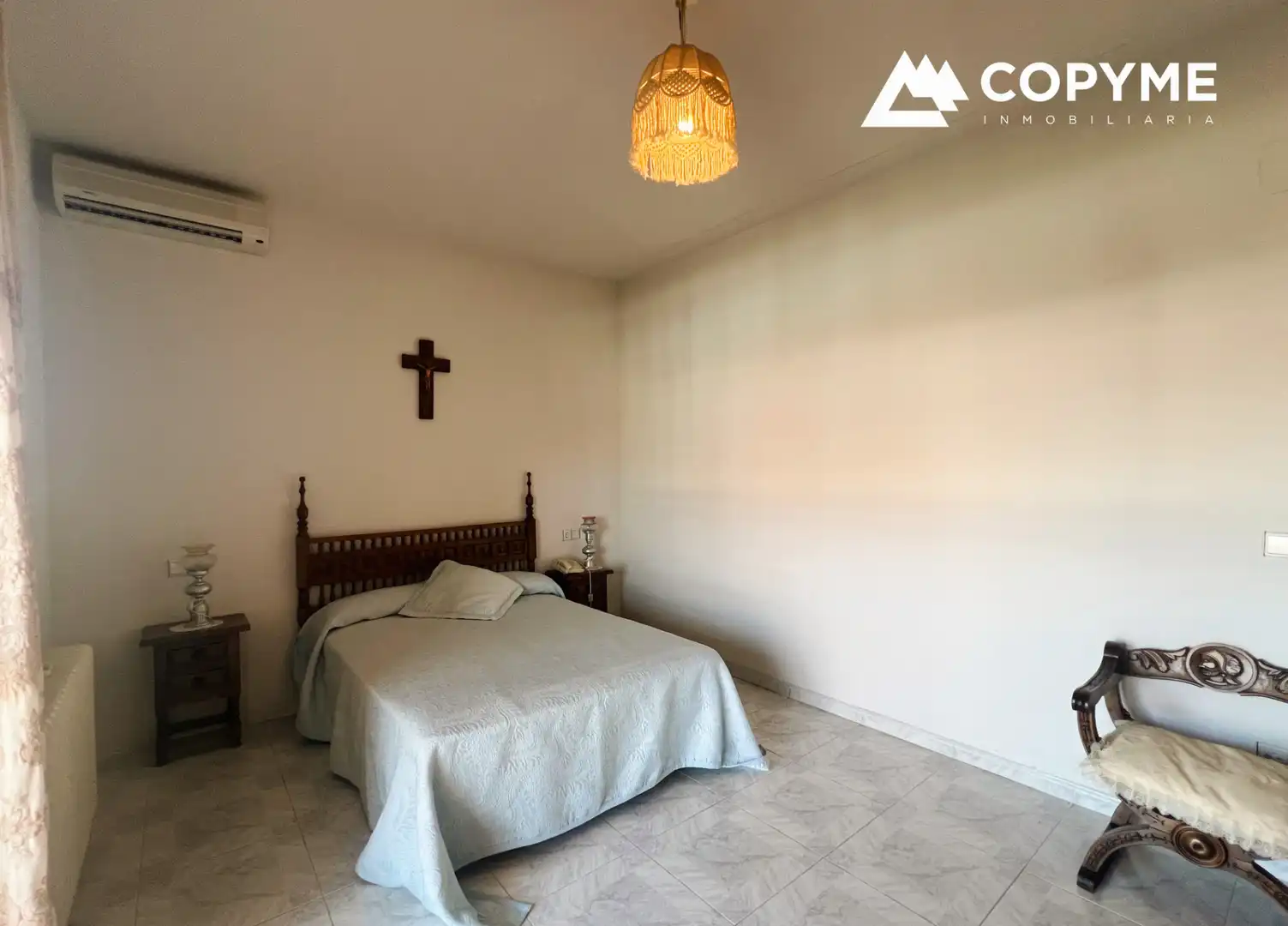 Habitación de Casa adosada en venta en Gerindote con Aire acondicionado, Jardín privado y Amueblado