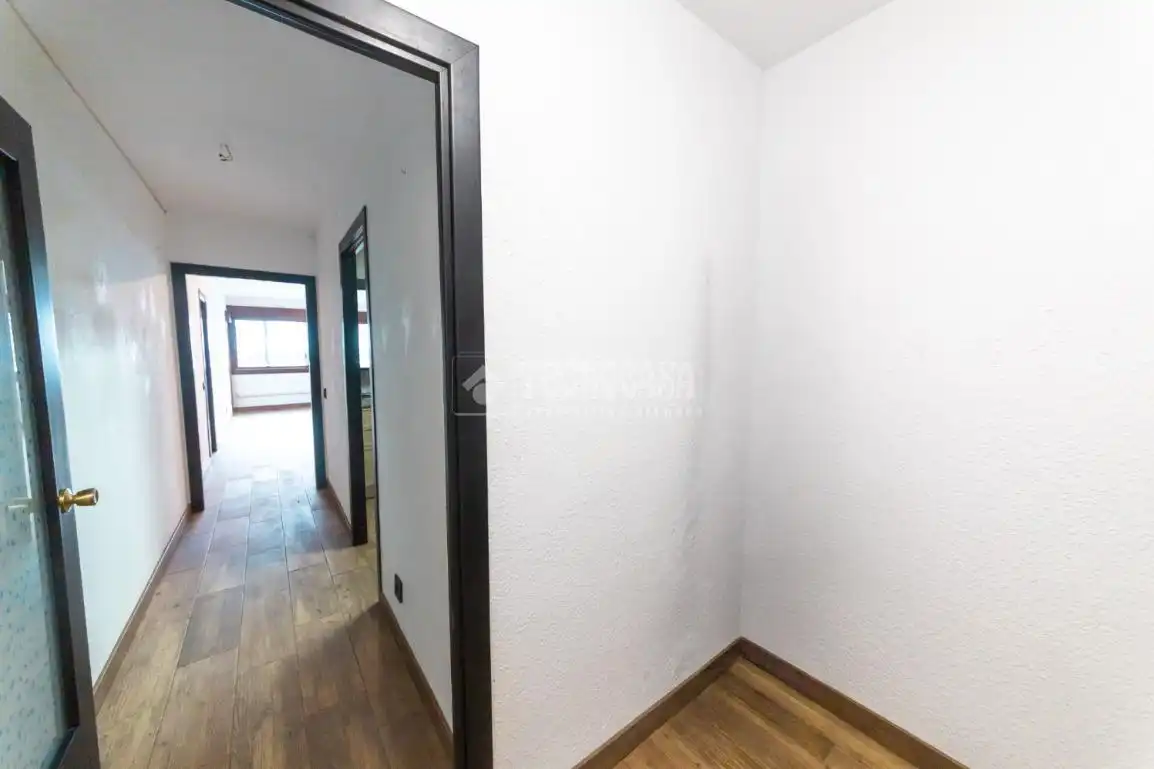 Piso en venta en Can Toni