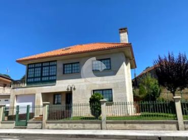 Casa con jardín en venta en Beariz
