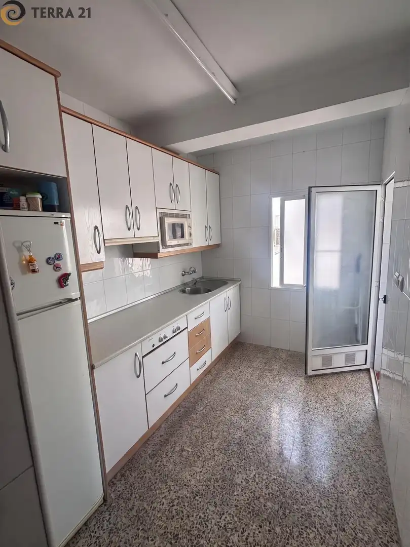 Flat with lift for sale in Hospital, imagen 2