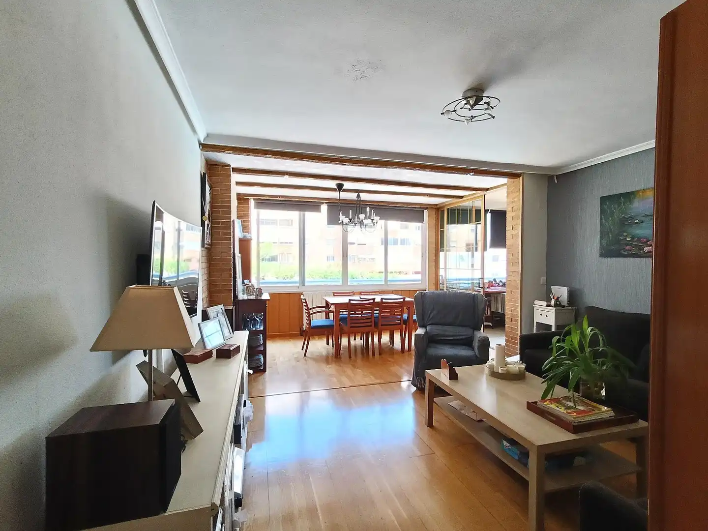 Sala de estar de Piso en venta en Alicante / Alacant con Calefacción, Jardín privado y Piscina comunitaria