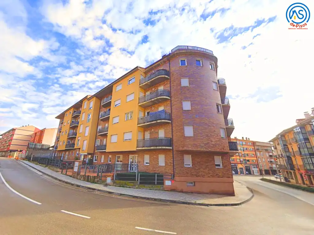 Exterior view of Duplex for sale in Calatayud  with Air Conditioner, Heating and Parquet flooring