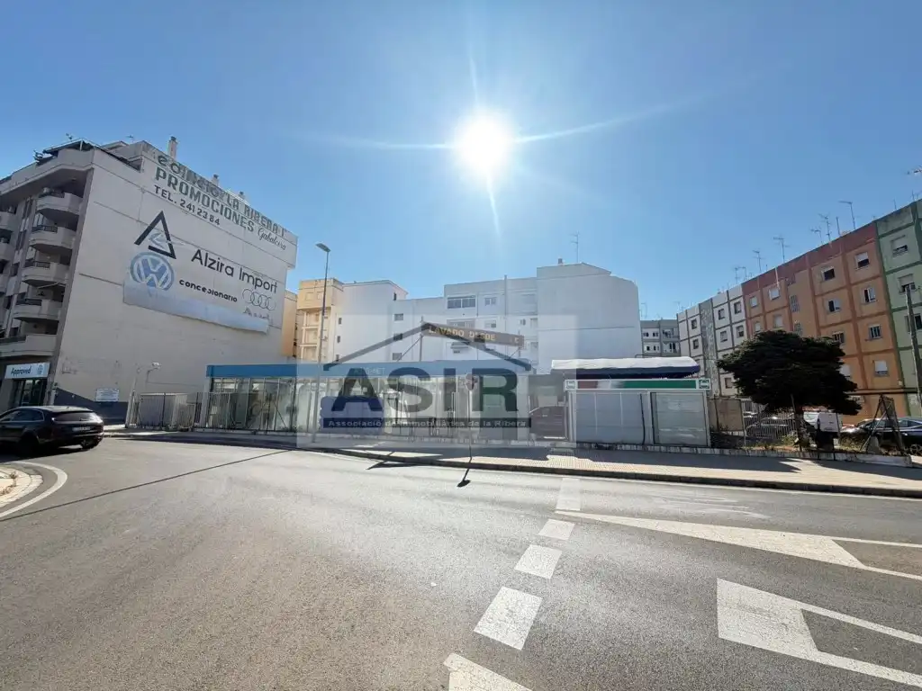 Vista exterior de Residencial en venda en Alzira