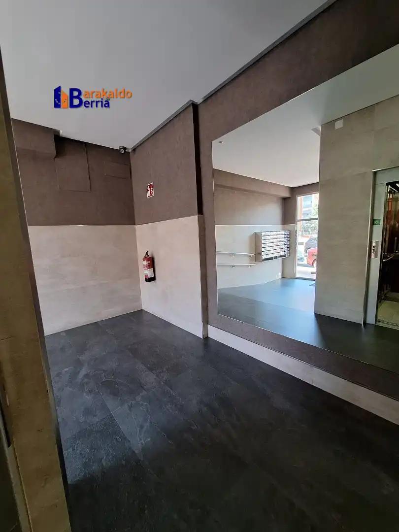 Flat with lift for sale in Granados Kalea, imagen 20