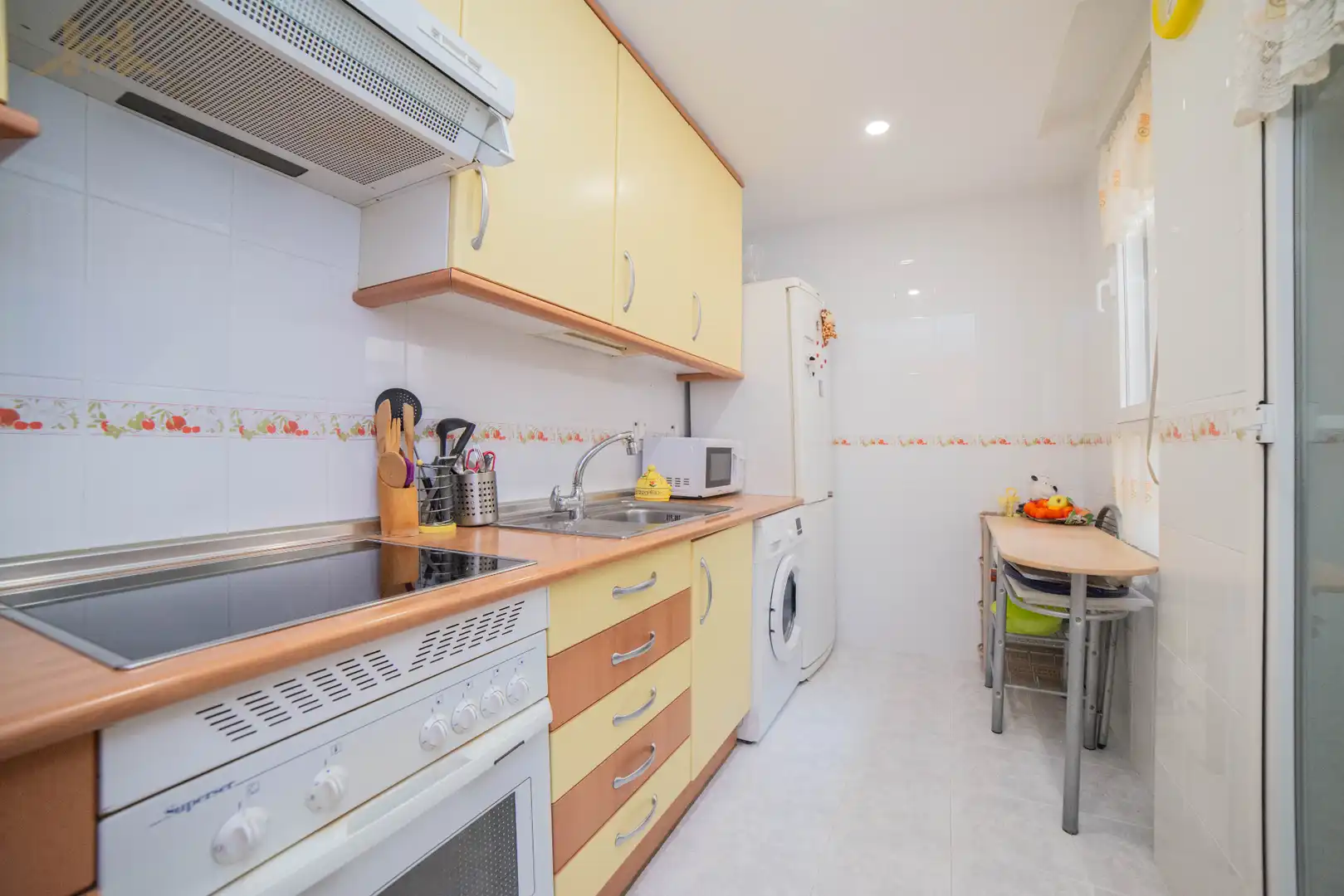 Küche von Wohnung zum Verkauf in San Martín de la Vega mit Heizung, Abstellraum und Balkon