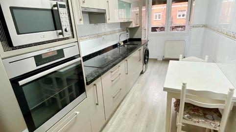 Foto 4 de Apartament de lloguer a La Calzada, Gijón