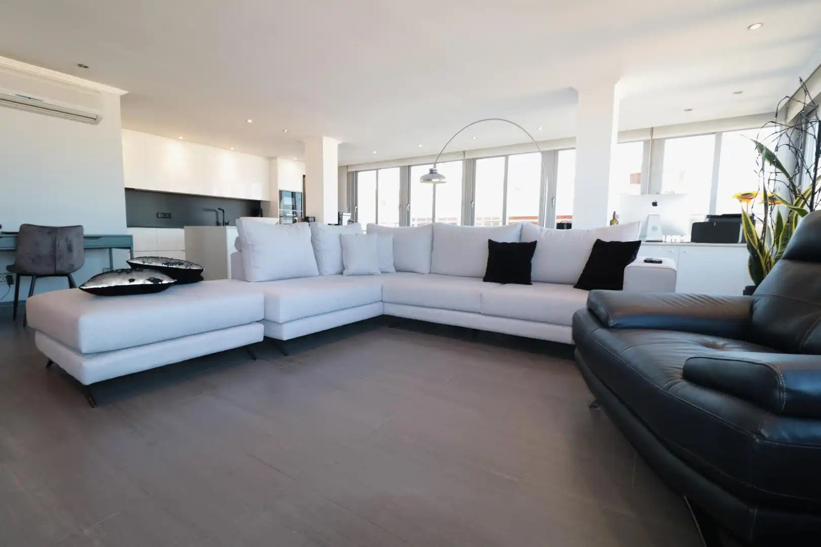 Penthouse with pool for sale in Playa del Acequión, Náufragos y Rocío del Mar, imagen 9