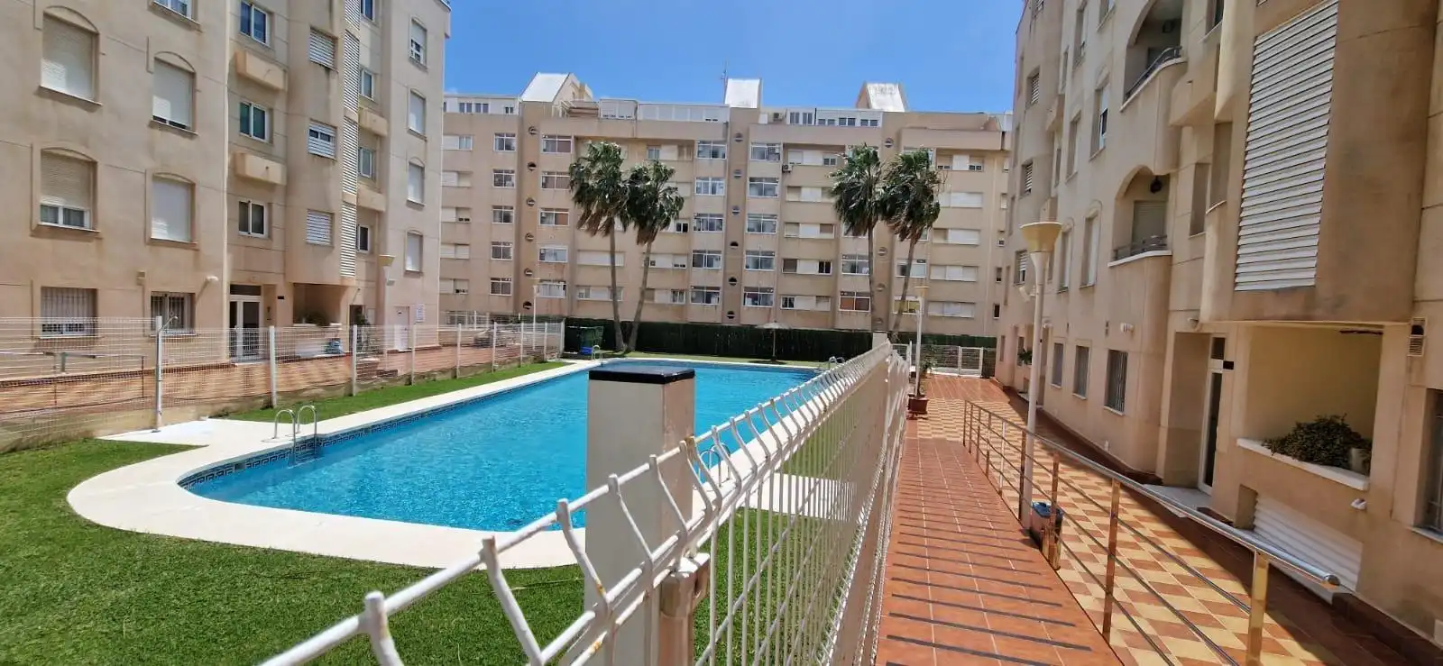 Piscina de Pis en venda en Aguadulce