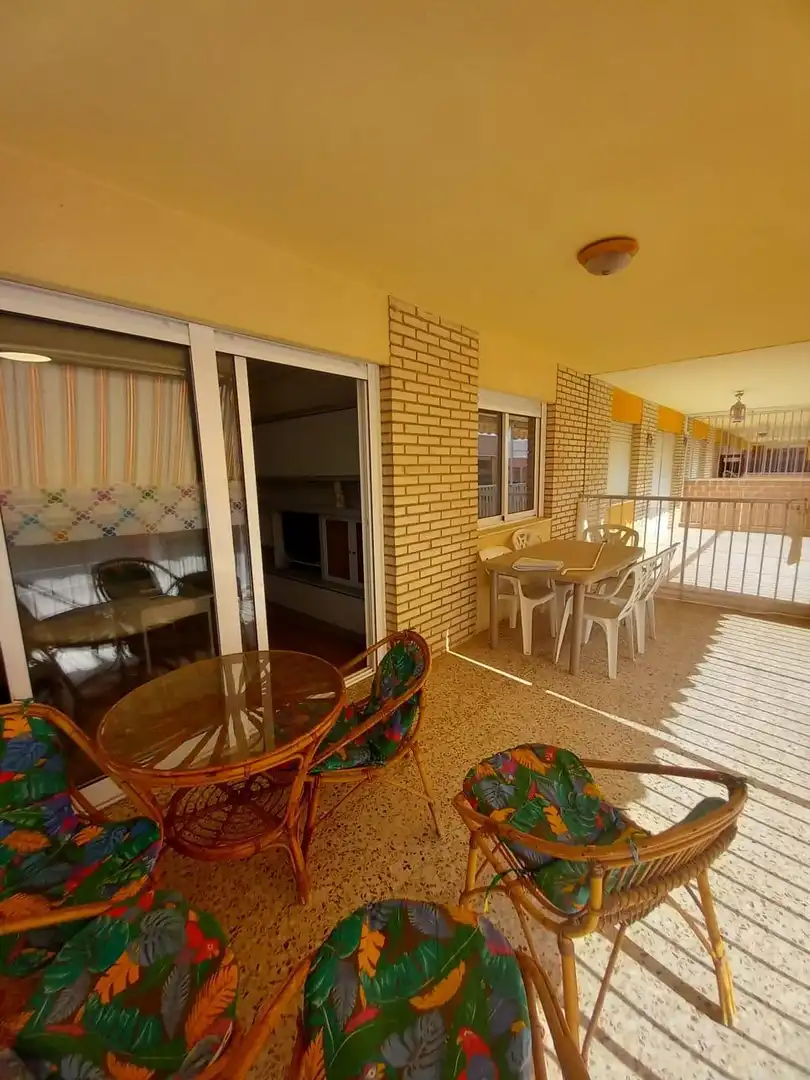 Apartament de lloguer a Avenida avenida cervantes, Guardamar Playa