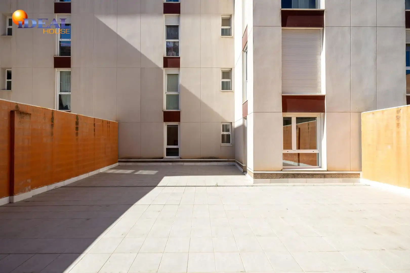 Piso con ascensor en venta en Genil, imagen 12