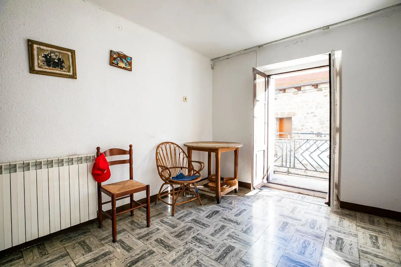 Sala de estar de Casa o chalet en venta en Valle de Hecho con Balcón