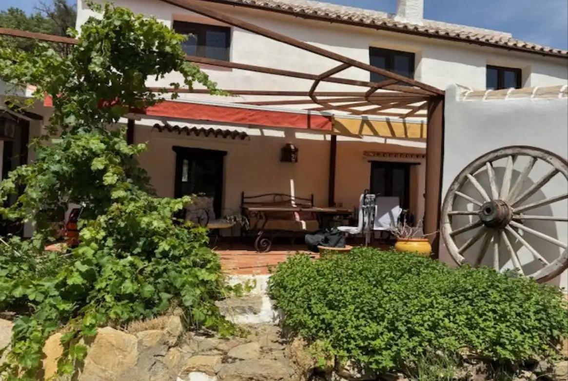 Terraza de Finca rústica en venta en Casares con Aire acondicionado, Calefacción y Jardín privado