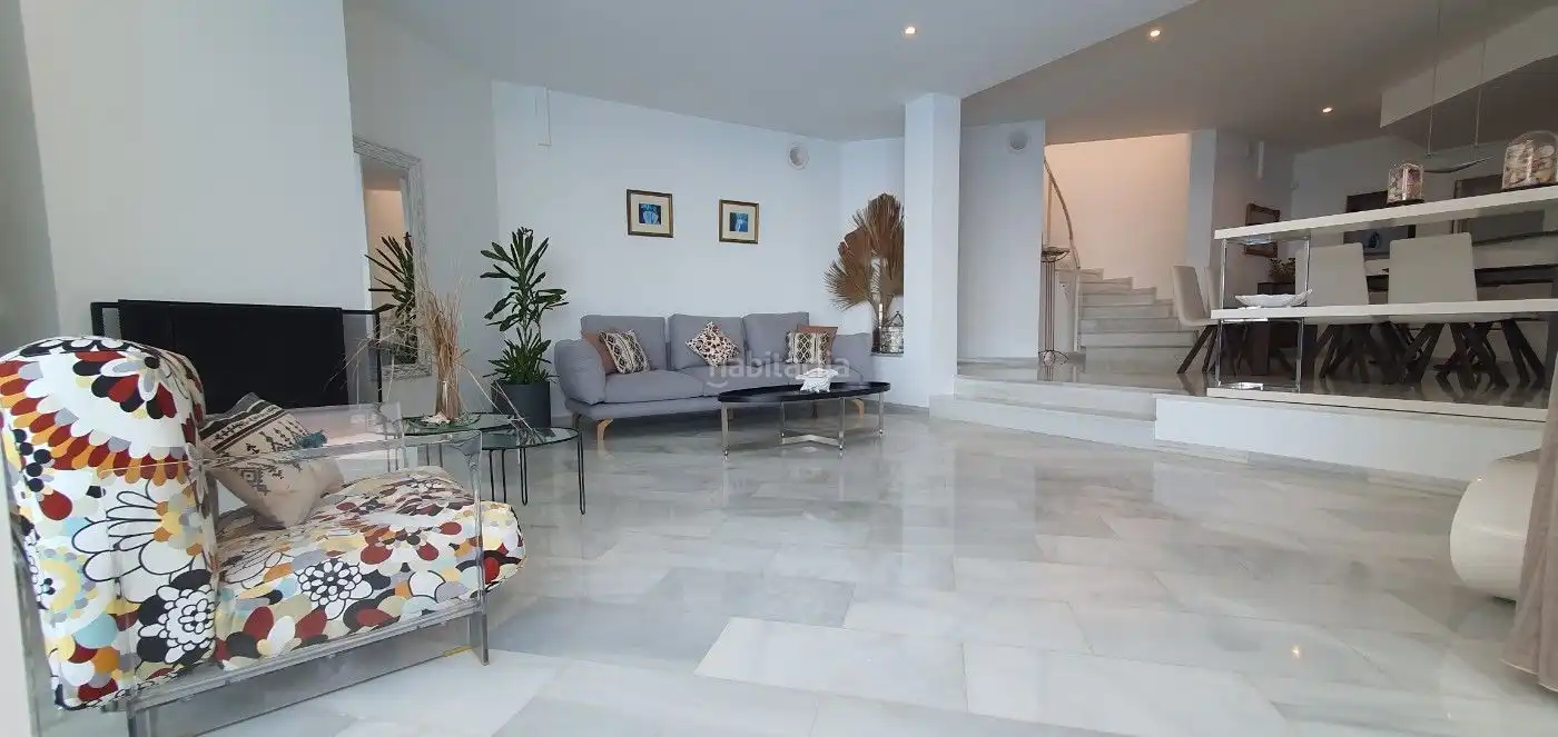 House with garden for sale in Avinguda Tortuga 12, imagen 27