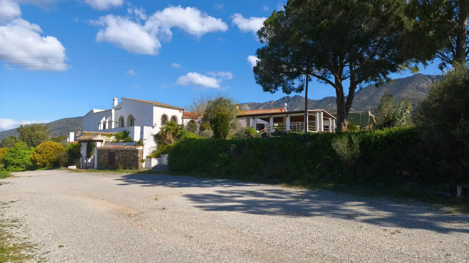 Vista exterior de Finca rústica en venta en Roses con Jardín privado y Terraza