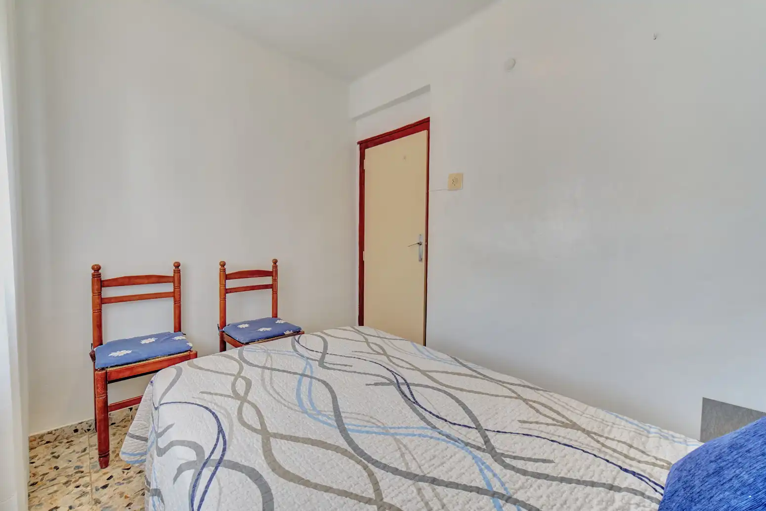 Habitación de Casa adosada en venta en Arguedas con Calefacción, Jardín privado y Terraza