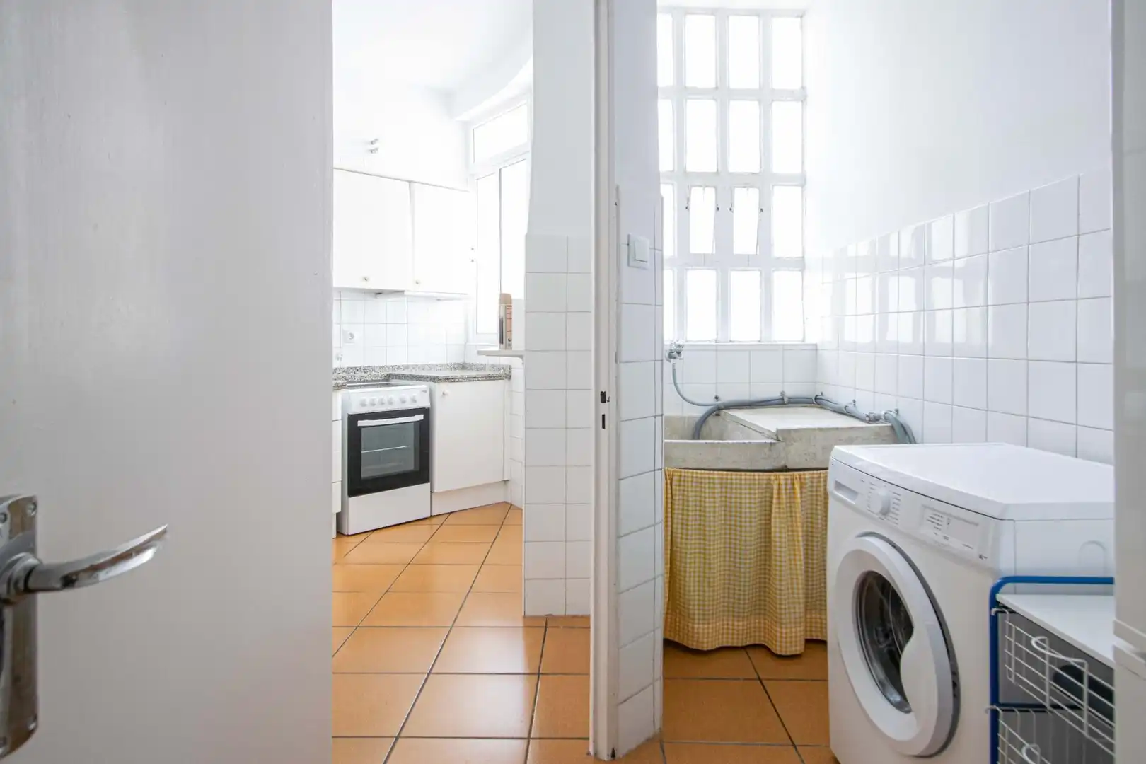 Cocina de Piso en venta en Sevilla con Terraza y Amueblado