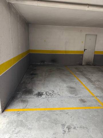 Garaje en Venta en Calle de la Harina en Palazuelos de Eresma