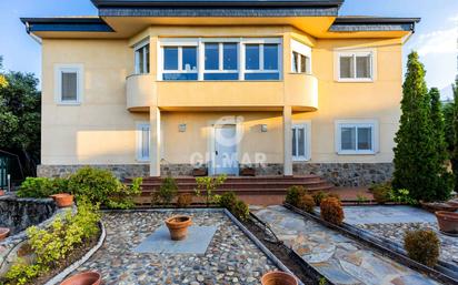 Exterior view of House or chalet for sale in Valdemorillo  with Swimming Pool