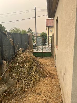 Casa o chalet en venta en La Robla  con Jardín privado y Trastero