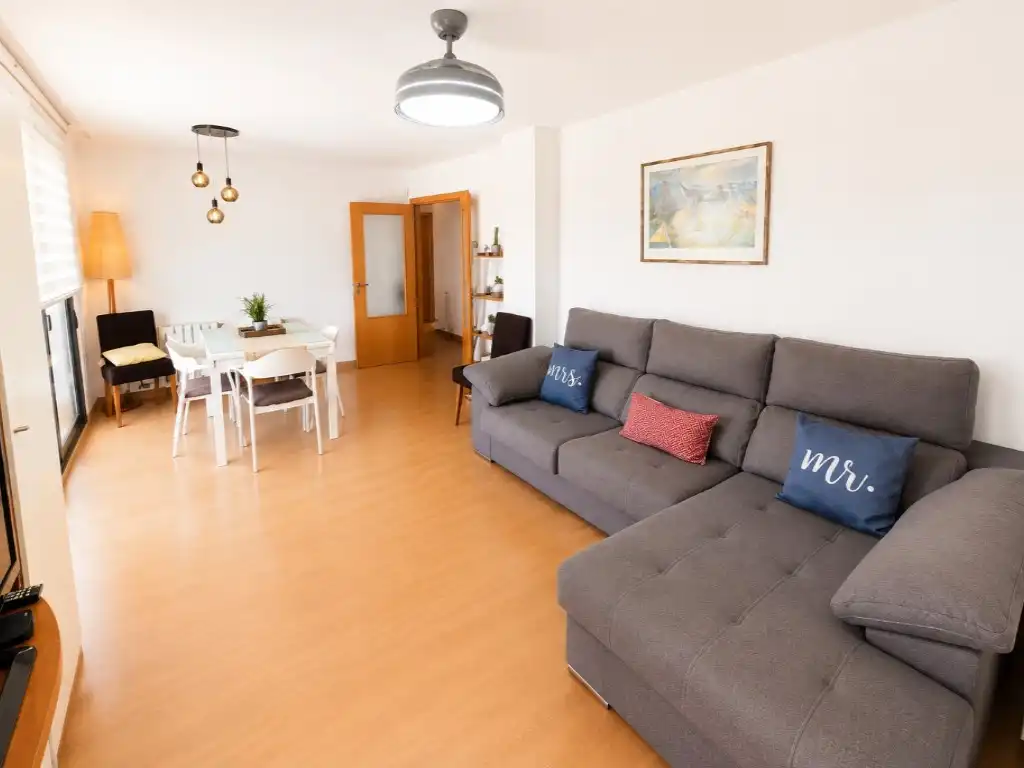 Living room of Flat for sale in El Vendrell  with Heating, Private garden and Oven