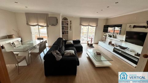 Foto 3 de Piso de alquiler en Carrer D'alemany, Torrefiel, Valencia Capital