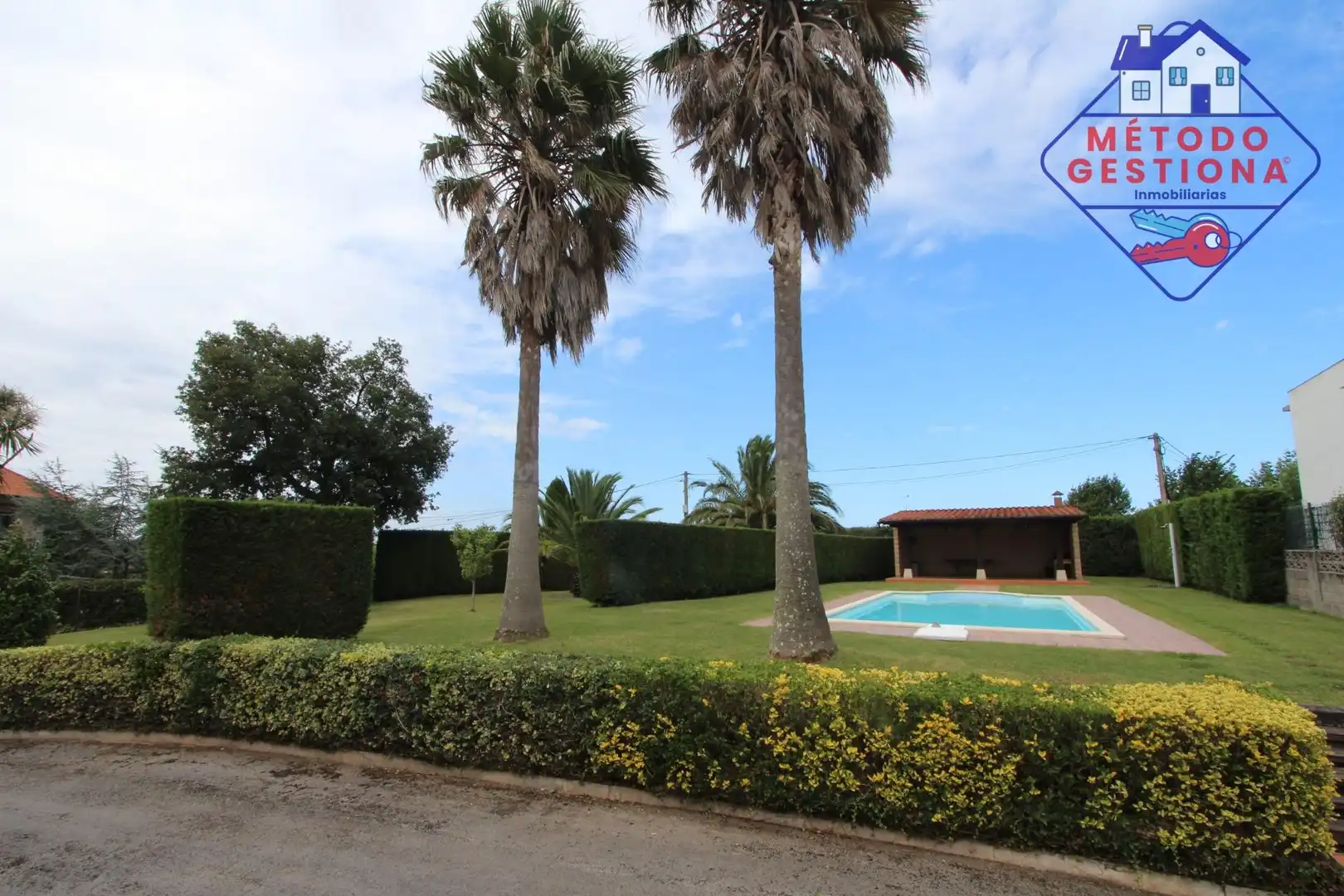 Jardín de Casa o chalet en venta en Camargo con Jardín privado y Piscina