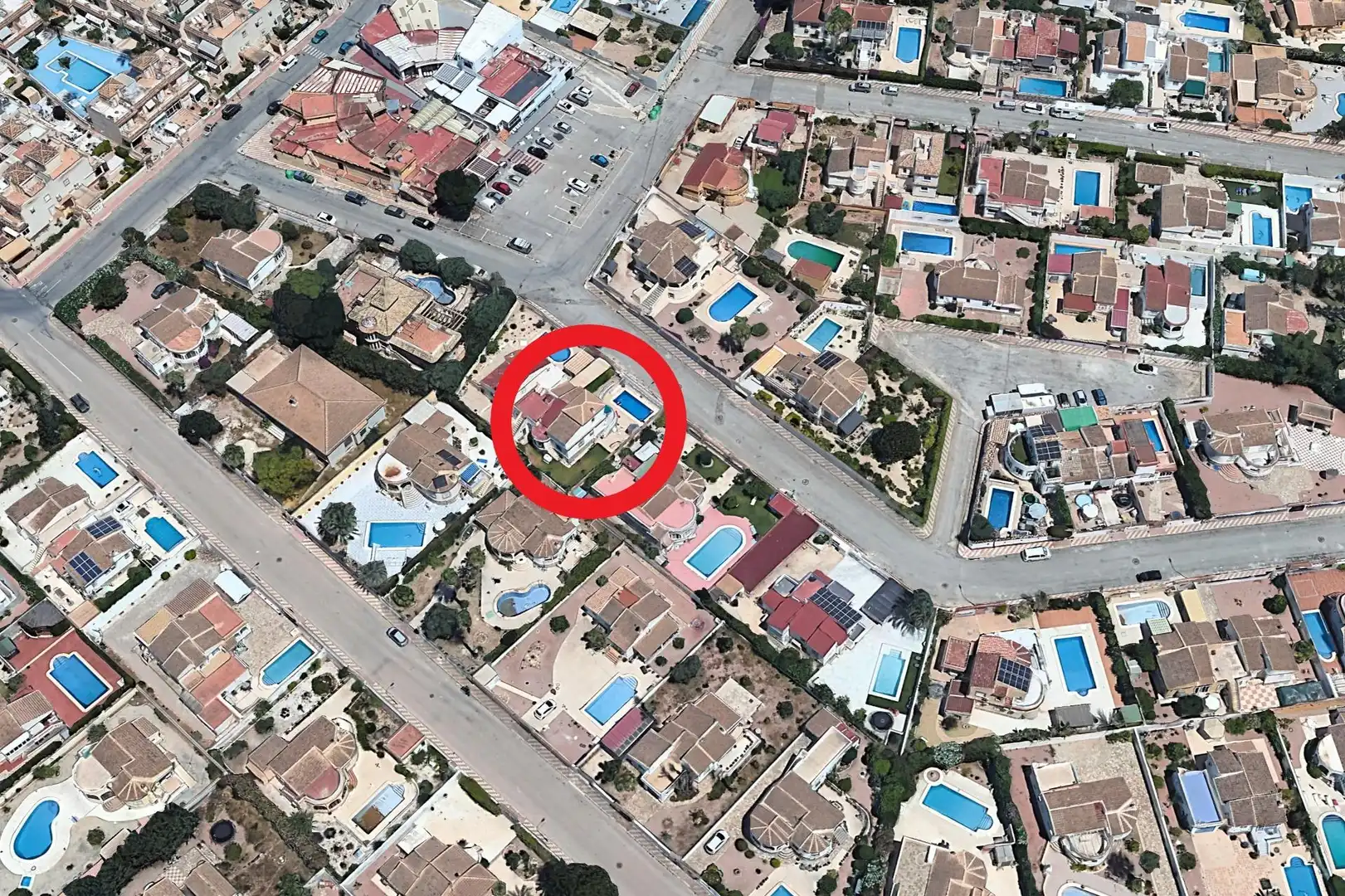 Vista exterior de Casa adosada en venta en Torrevieja con Aire acondicionado, Calefacción y Jardín privado