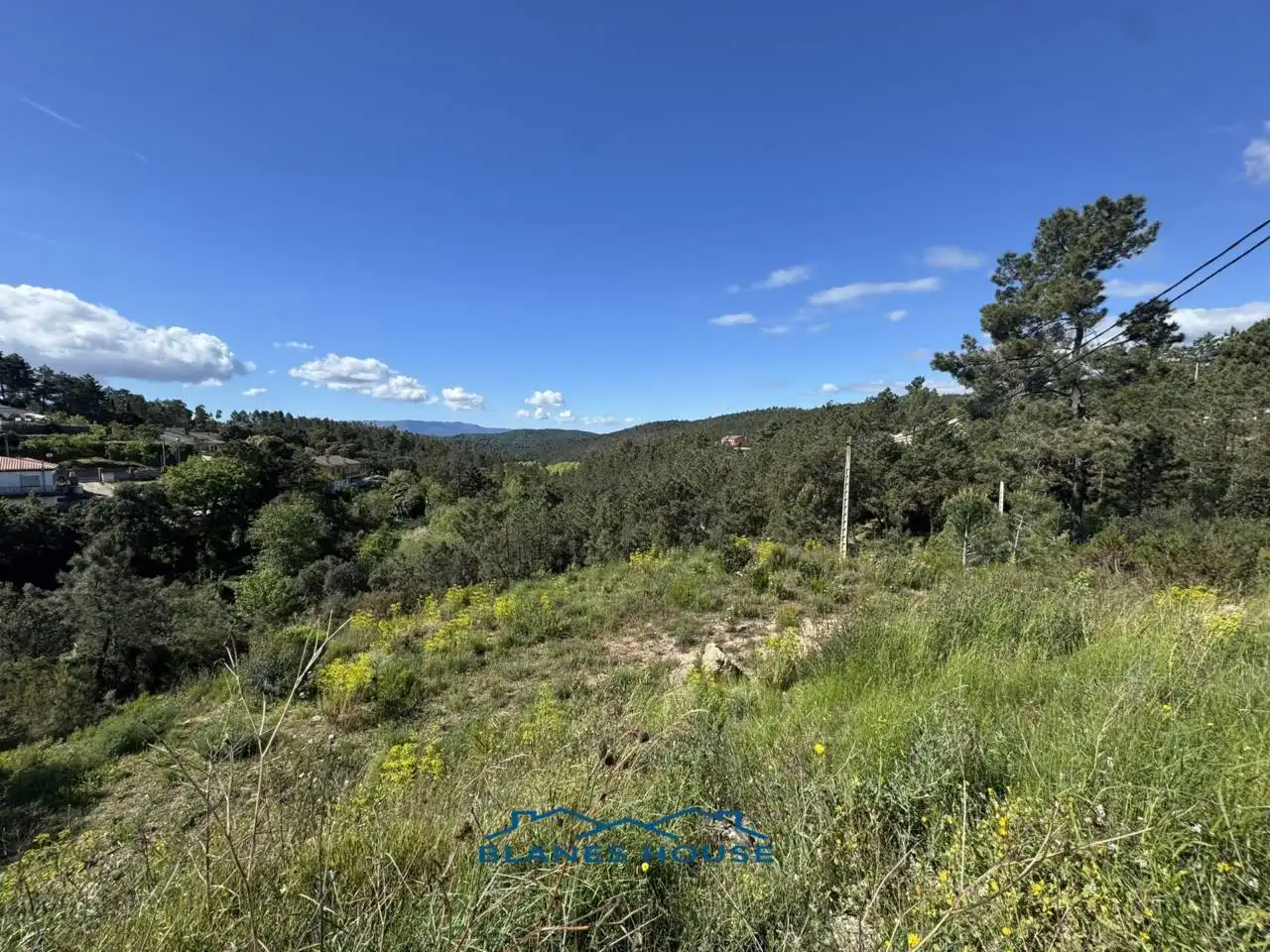 Wohnbaugrundstück zum Verkauf in Avenida Argimont 0, imagen 2
