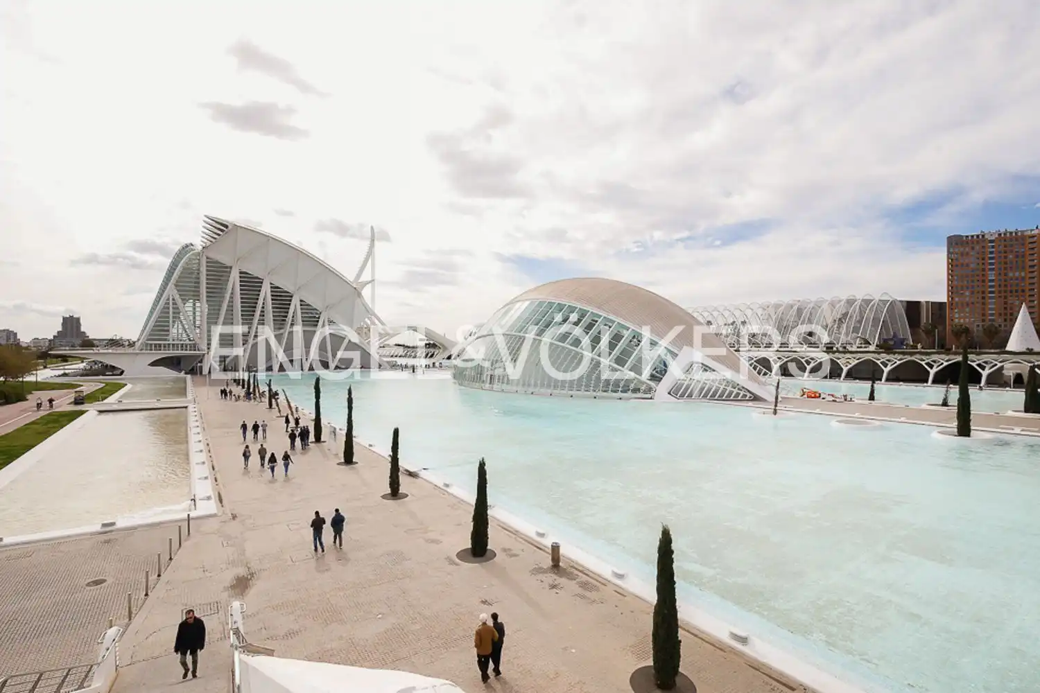 Außenansicht von Wohnung zum Verkauf in Valencia mit Klimaanlage, Heizung und Terrasse