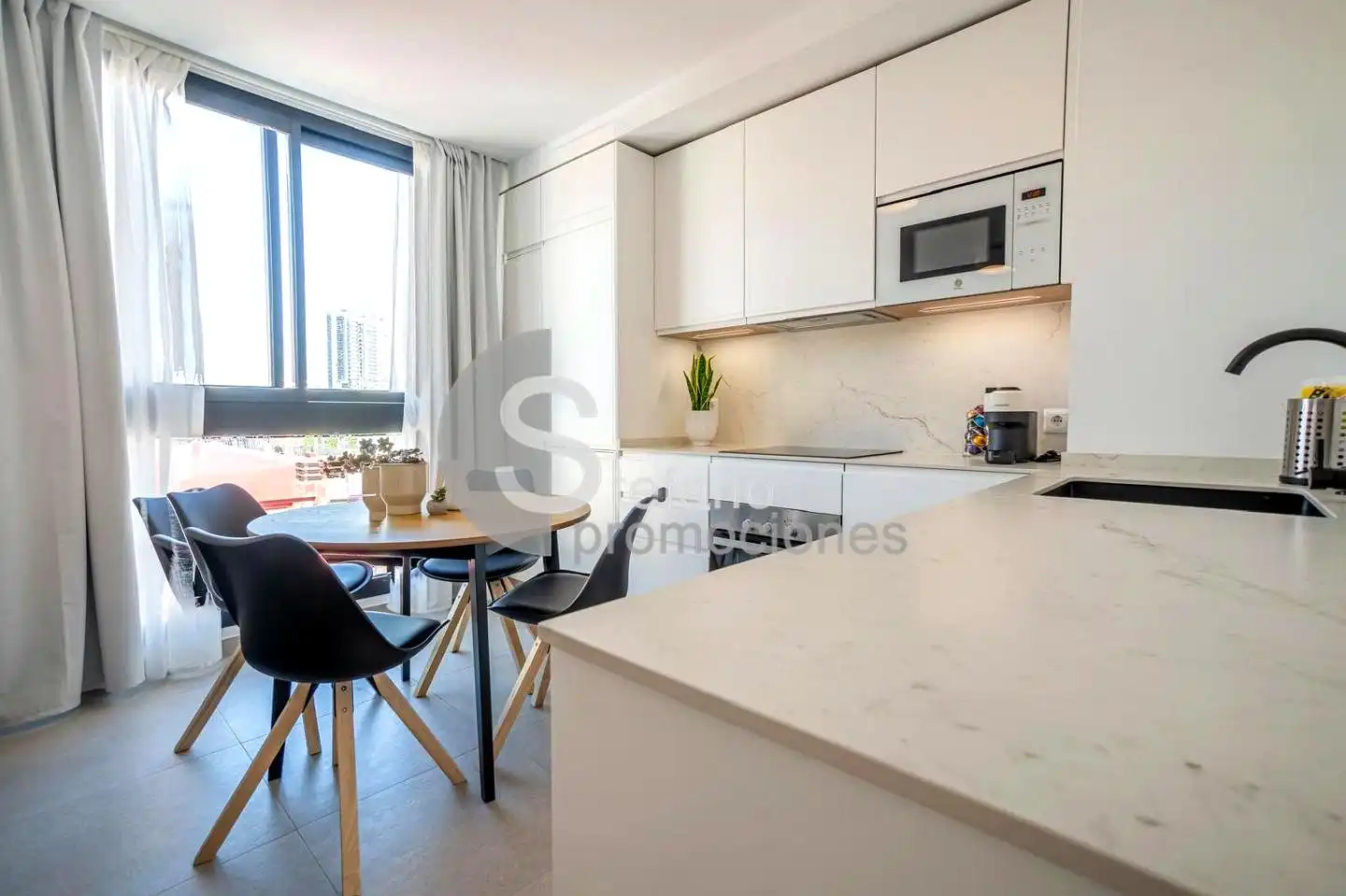 Cuina de Edifici en venda en Málaga