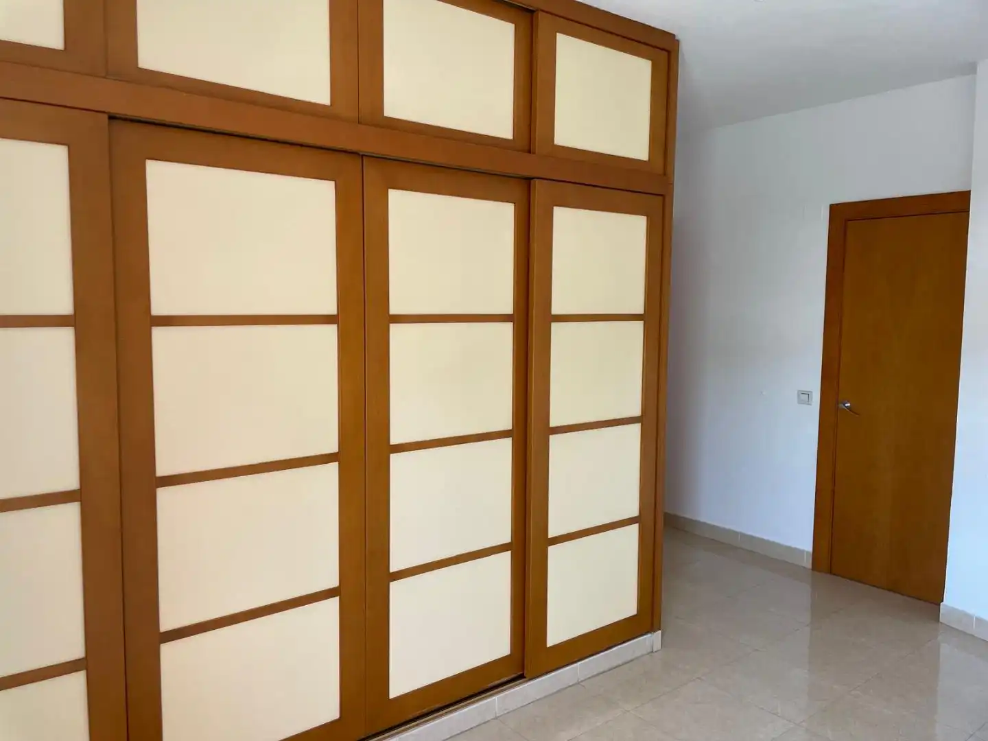 Bedroom of Flat for rent in  Sevilla Capital  with Air Conditioner, Terrace and Balcony