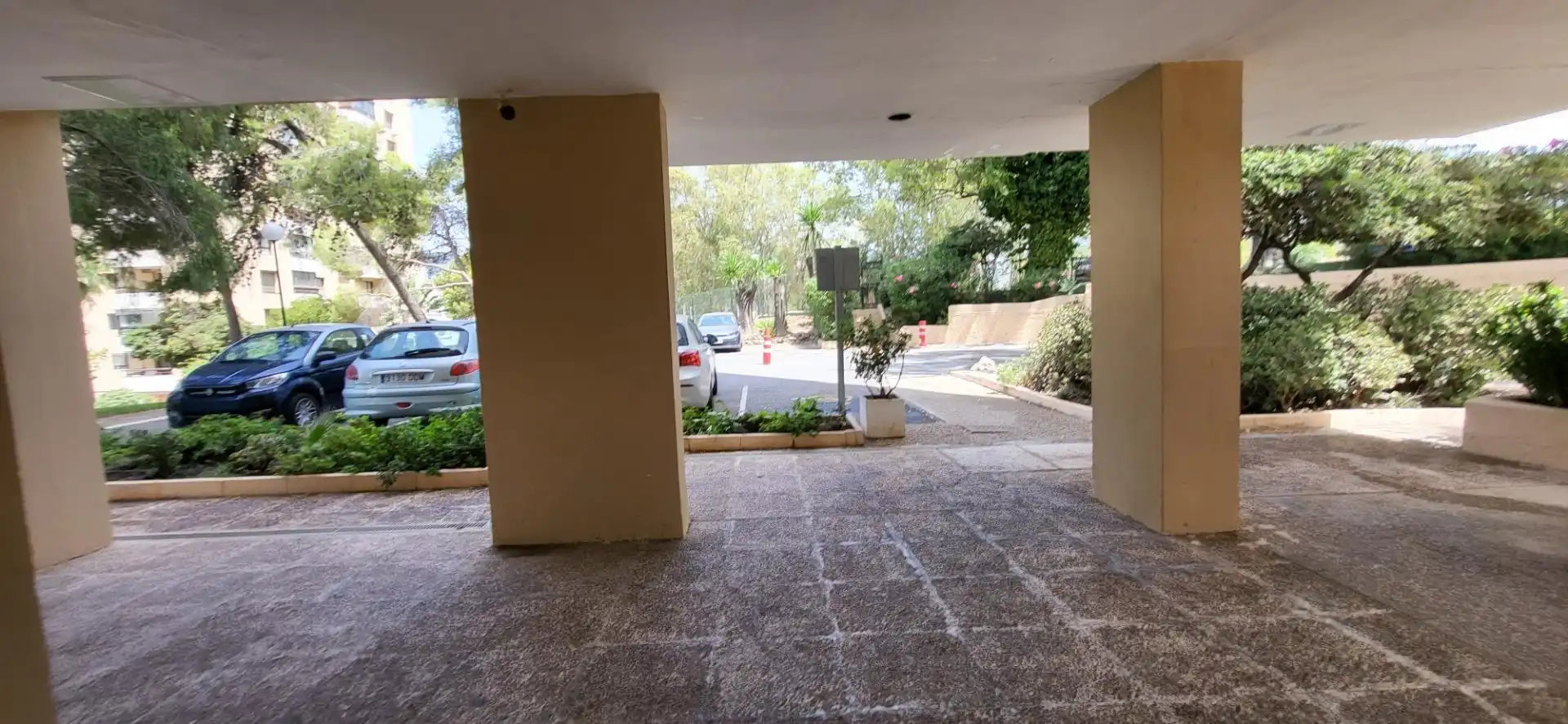 Parking of Flat for rent in Marbella  with Air Conditioner, Heating and Terrace