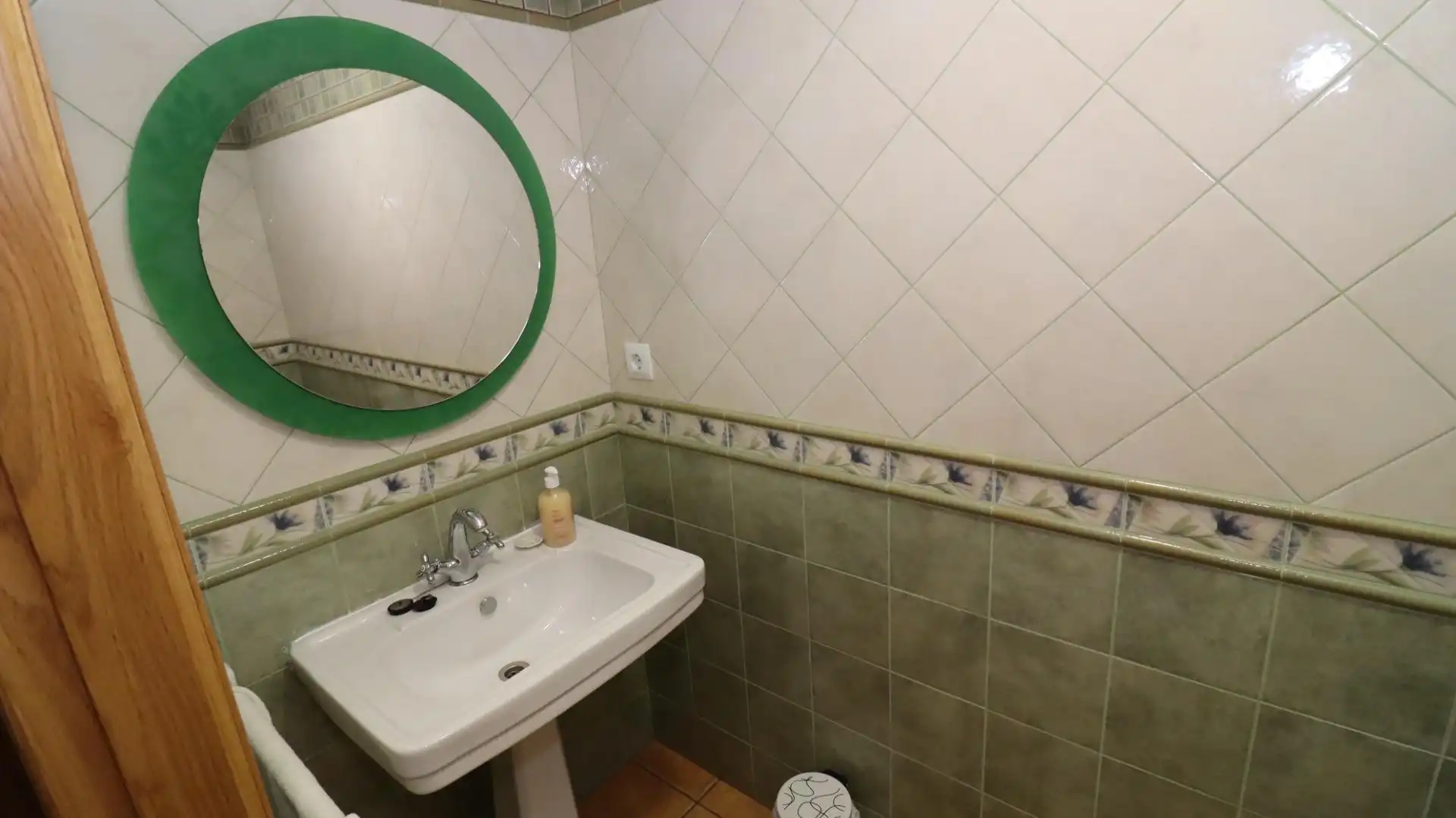 Bathroom of Houses for sale in Ulldecona  with Heating, Terrace and Storage room