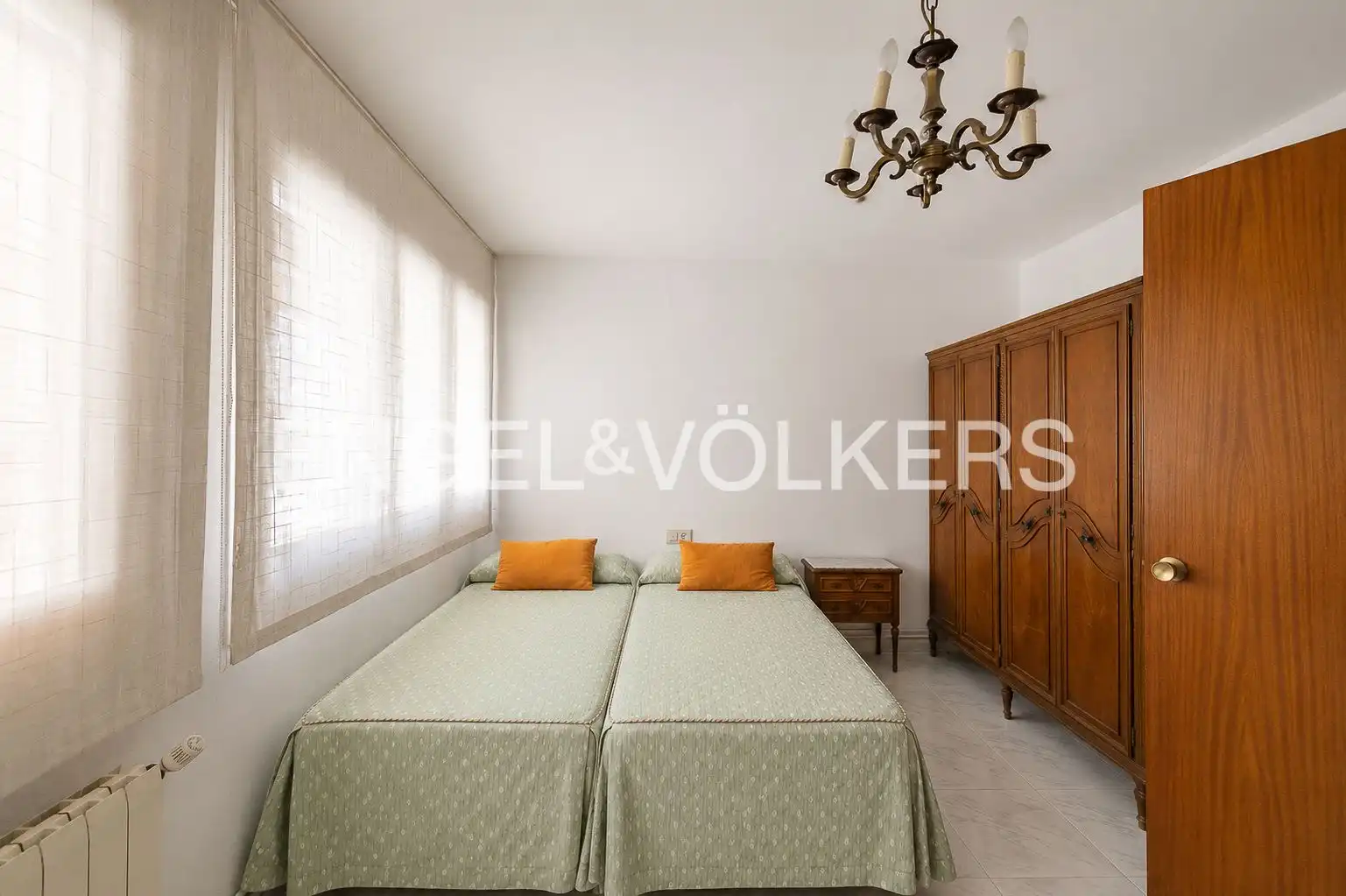 Habitación de Piso en venta en Canet de Mar con Calefacción y Terraza