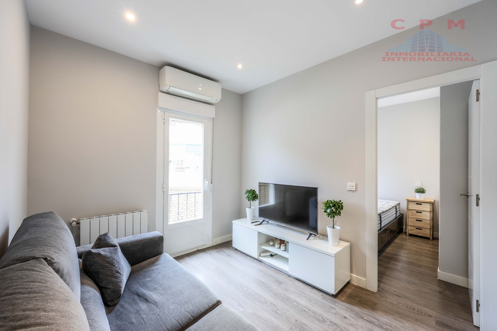 Sala de estar de Piso de alquiler en  Madrid Capital con Aire acondicionado, Calefacción y Parquet