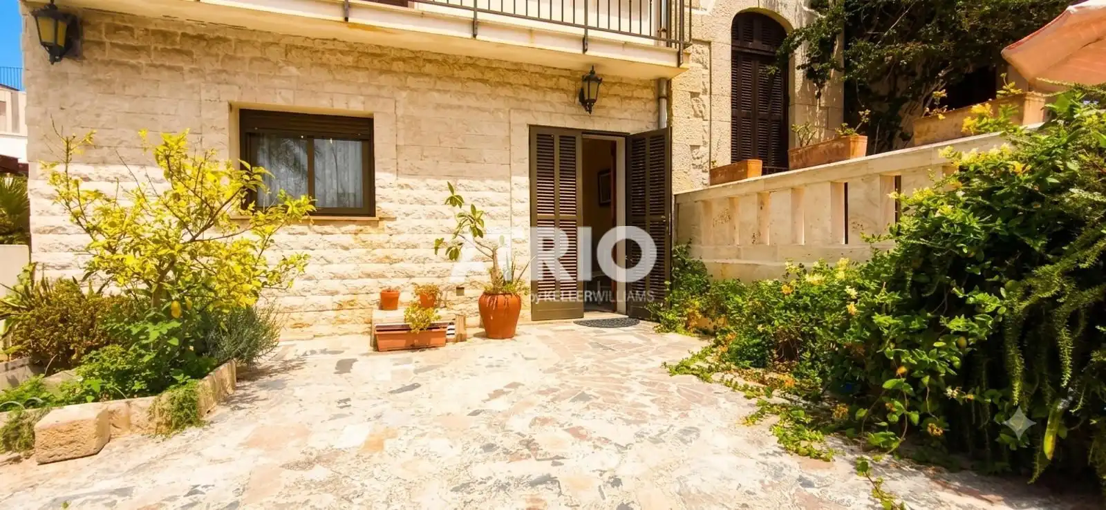 Vista exterior de Casa o xalet en venda en  Palma de Mallorca amb Aire condicionat i Terrassa
