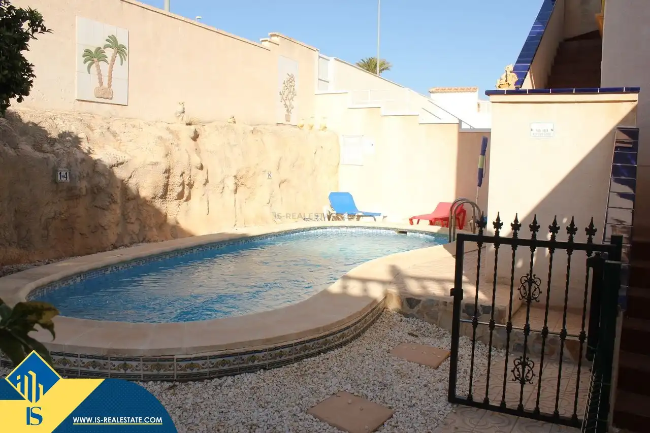 Villa mit Garten zum Verkauf in Orihuela Costa, imagen 3