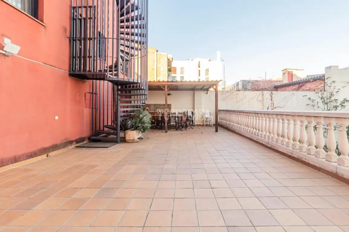 Flat with lift for sale in Centre - Estació, imagen 5