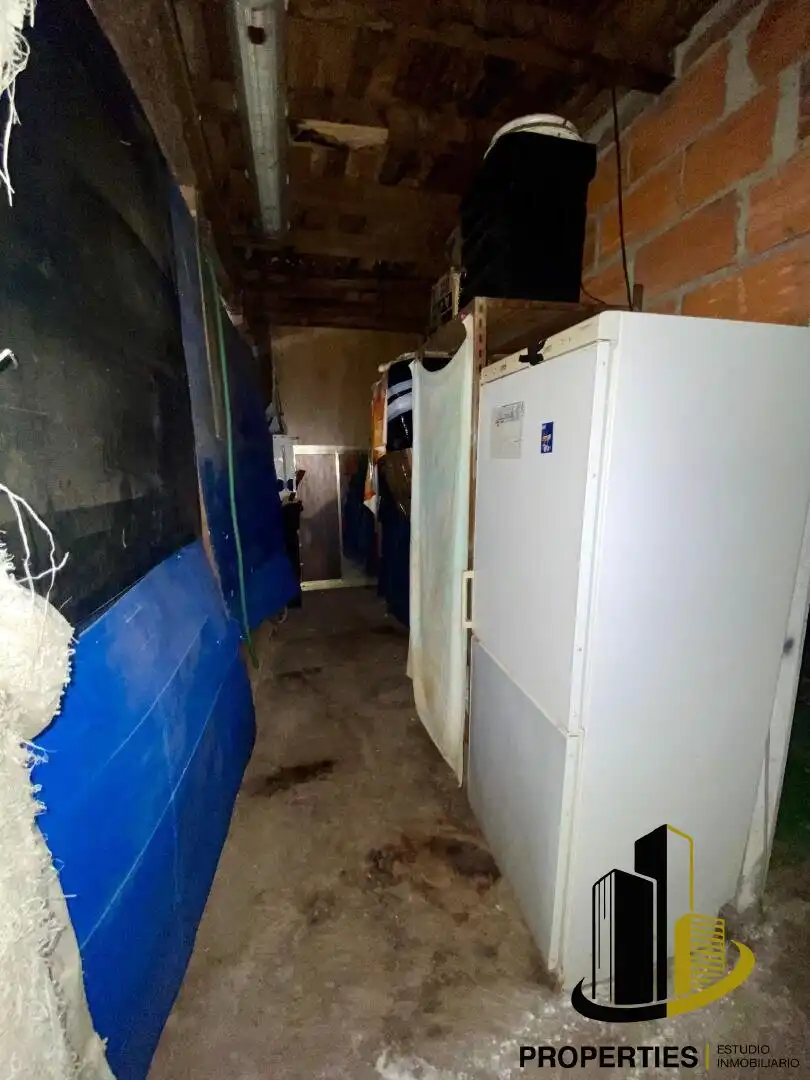 Geschaftsraum zum Verkauf in Guijuelo